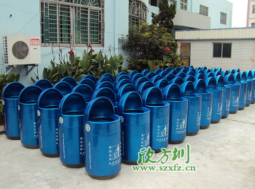 什么是戶(hù)外玻璃鋼垃圾桶，戶(hù)外玻璃鋼垃圾桶有什么優(yōu)點(diǎn)？