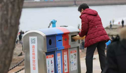 如何分類生活垃圾？四色垃圾桶，收納種類各不同