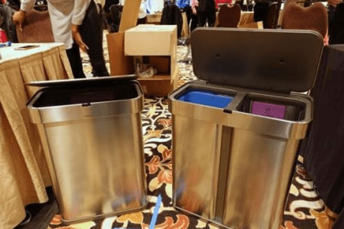 厲害了，可以語音控制的垃圾箱